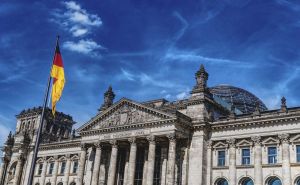 Njemačka zatvara vrata: Evo kome više neće biti dozvoljeno državljanstvo ni spajanje porodice
