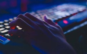 Budite oprezni: Širi se nova internet prevara, jedan klik vas može skupo koštati