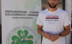 FOTO: Facebook / Jusuf Nurkić dao donaciju Prihvatnom centru Duje